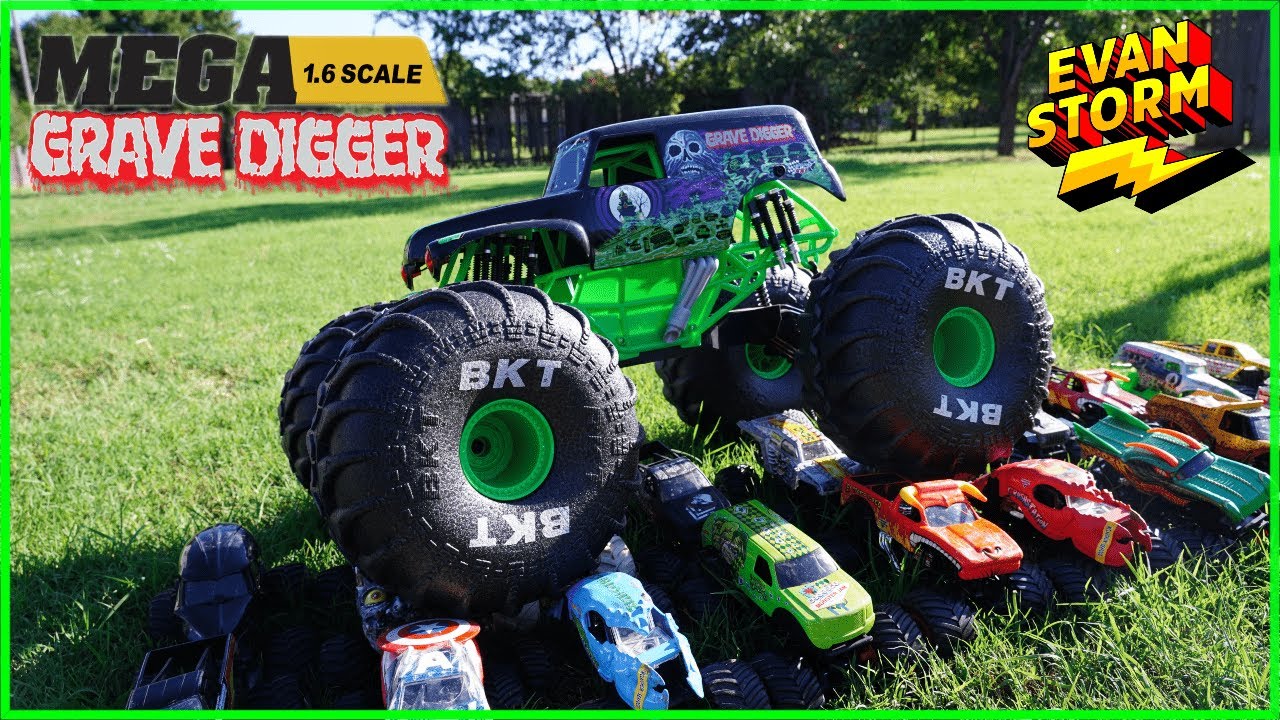Mega Grave Digger RC Monster Truck Challenge 🚚