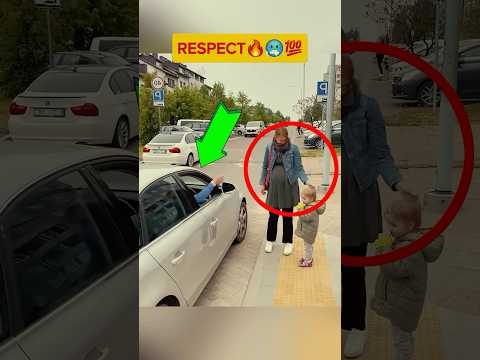 His brave actions deserve respect ❤️🙏 #shorts #kindness #respect #status