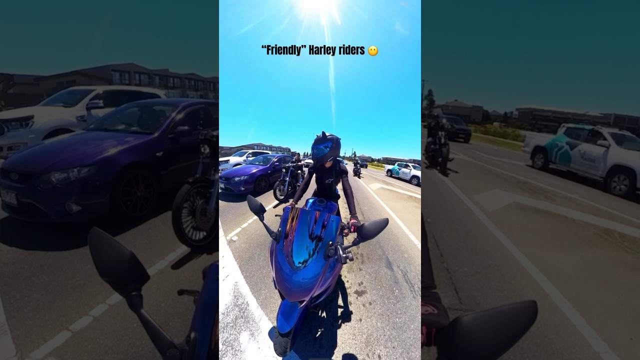 Harley Riders Passing By 🚴‍♂️