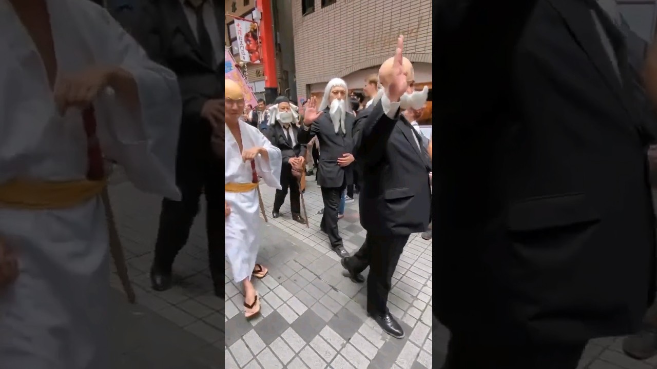 Imu-sama & Gorosei in Real Life!🔥 | One Piece Cosplay