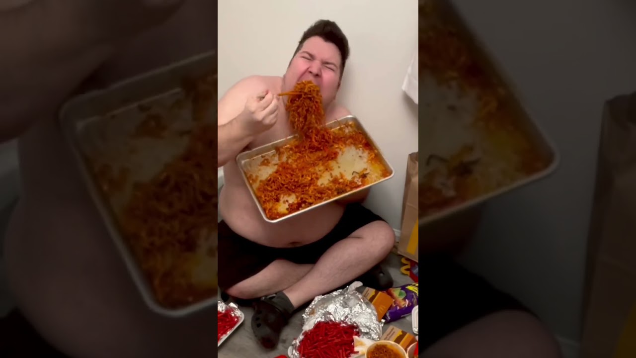 Eating the World's Spiciest Noodles 🌶️