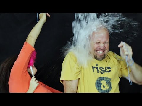 Ice Bucket -Tickle- Challenge