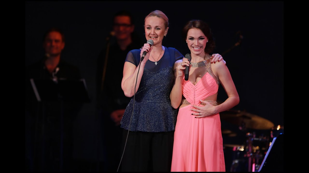Kamila Nývltová & Linda Finková v Krajinou tou bájnou 🎶