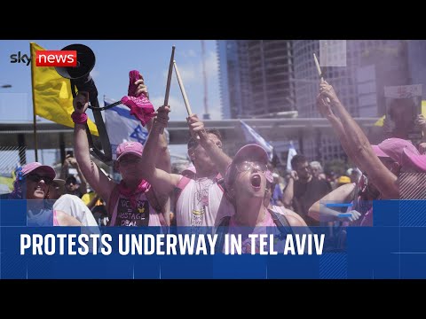 Protesters demand a deal to secure the release of Israeli hostages