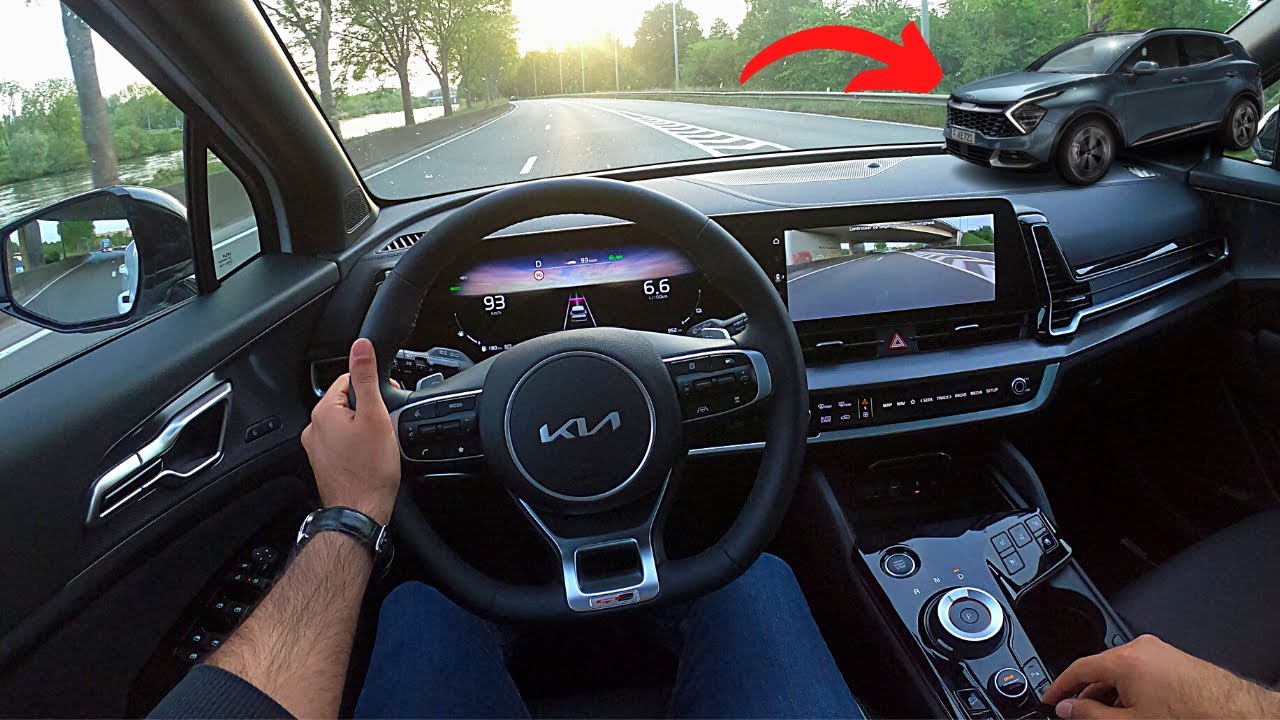 Experience the 2022 Kia Sportage Plug-In Hybrid GT-Line π | Test Drive & Review