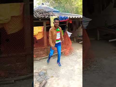 Ladki Akeli tu bhi akela #hindisong #bollywood #shortvideo #music #dance #bollywoodsong