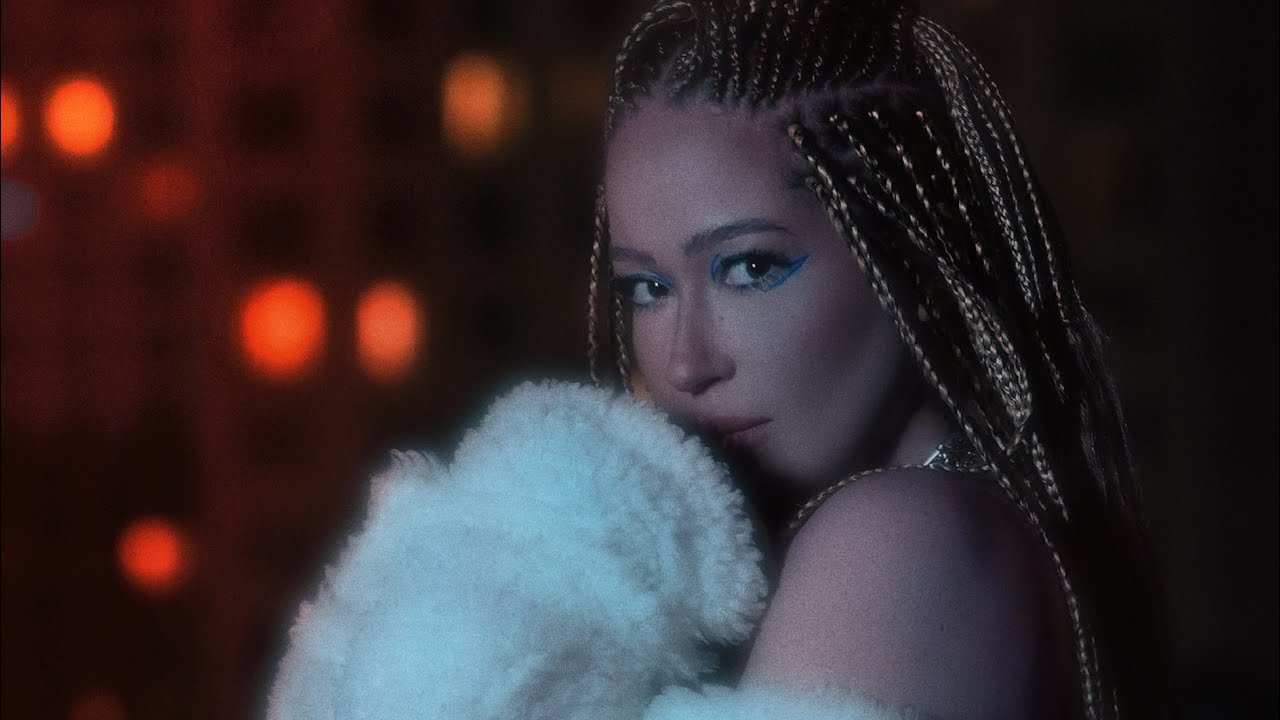 Gülçin Ergül - Drama Queen (Official Video) 🎶