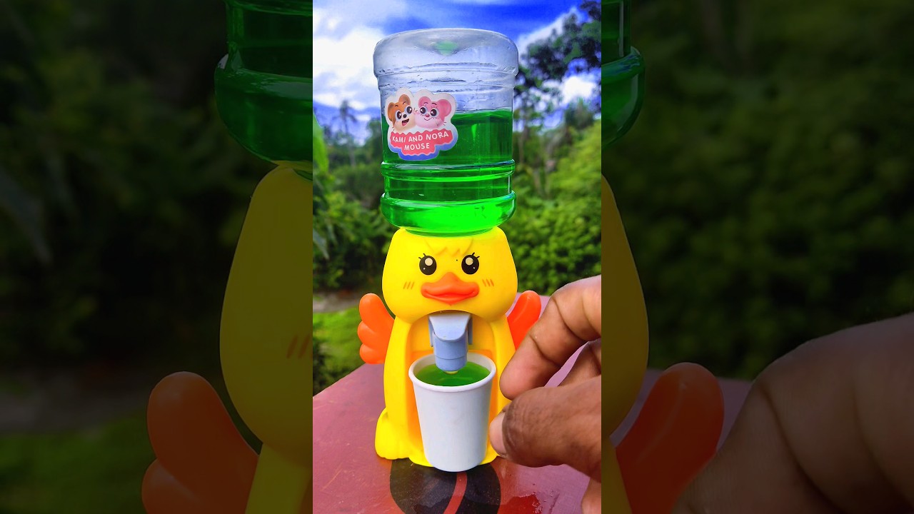 Colorful Water & Juice Duck Dispenser 🦆