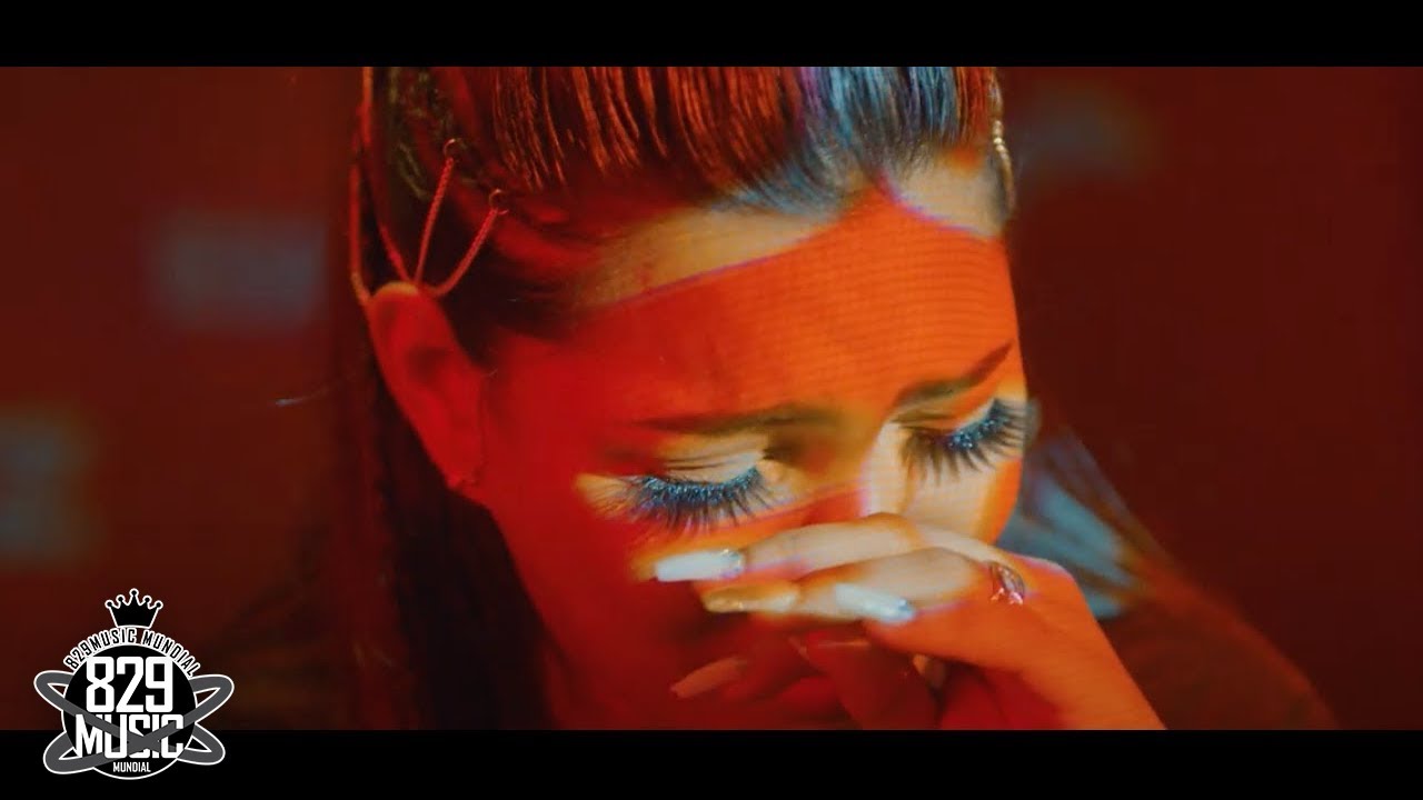 La Ross Maria - Navidad Solita (Video Oficial) 🎄