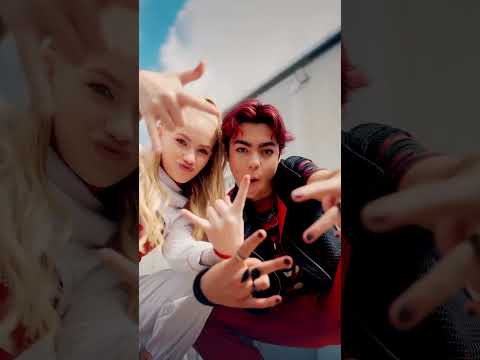 Zed and Addison and Eliza and Willa and Victor and Nova 