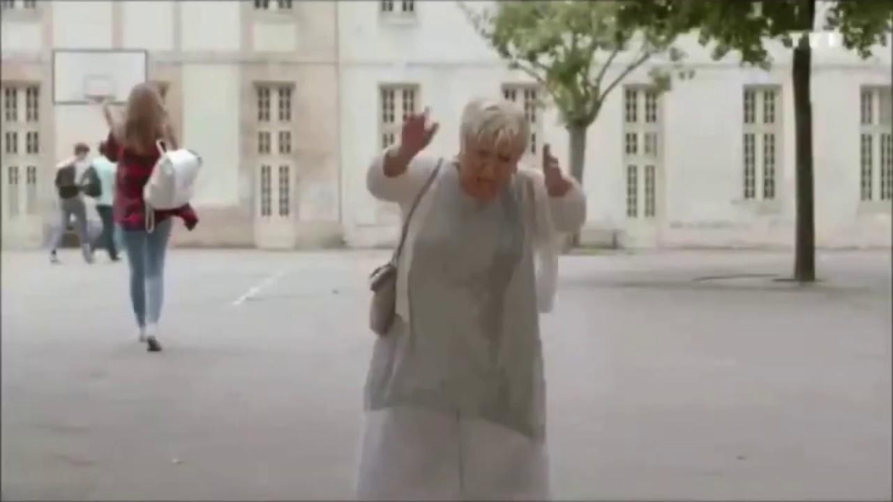 Joséphine Ange Gardien: Les Bolloss Extrait