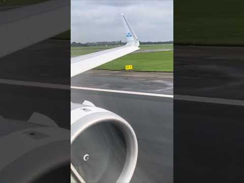 Full takeoff - AMS📍 KLM A321neo - Great experience on this short hop from Amsterdam to Prague.