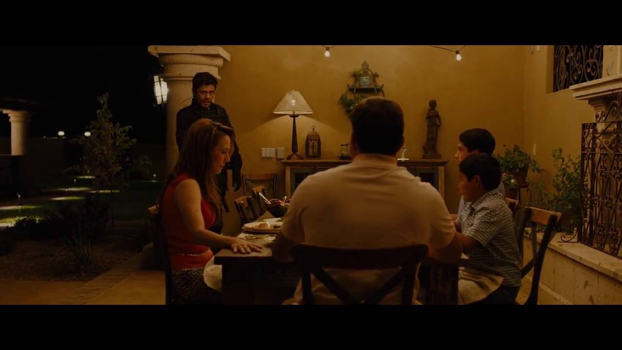 Sicario Dinner Scene: 'It Wasn't Personal!'