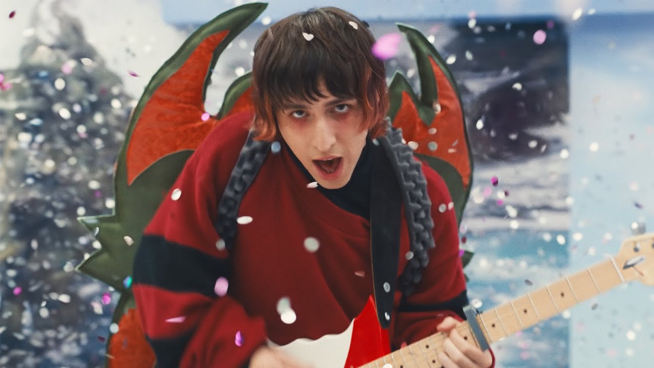 Porter Robinson - Cheerleader (Official Video) 🎶