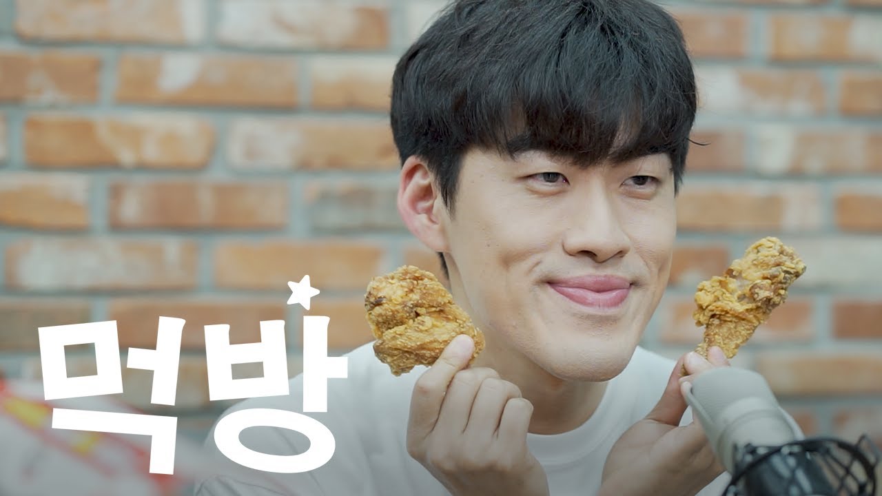 유튜브 3일 차: 스케치 코미디 & 먹방 🎥