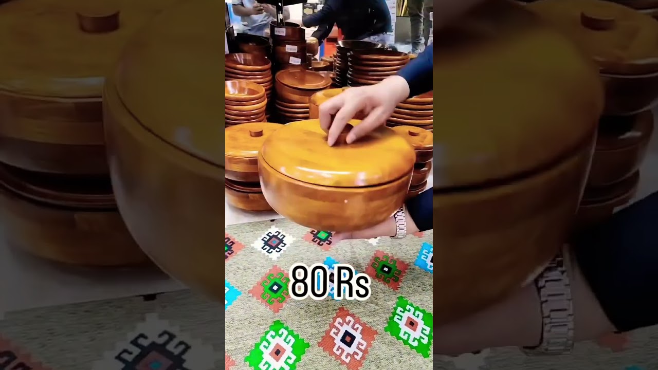 Premium Wooden Casserole – Perfect for Festive Dining! ✨