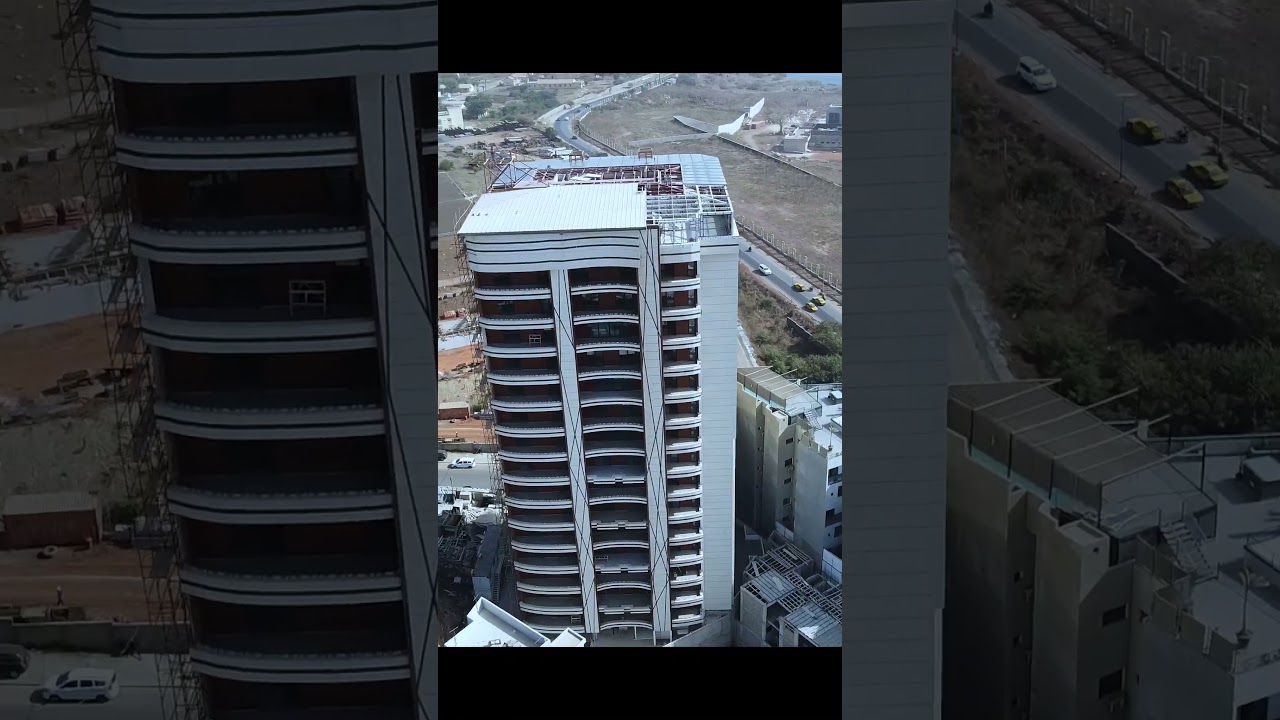 Immeuble de 15 étages près du phare des Mamelles, Dakar