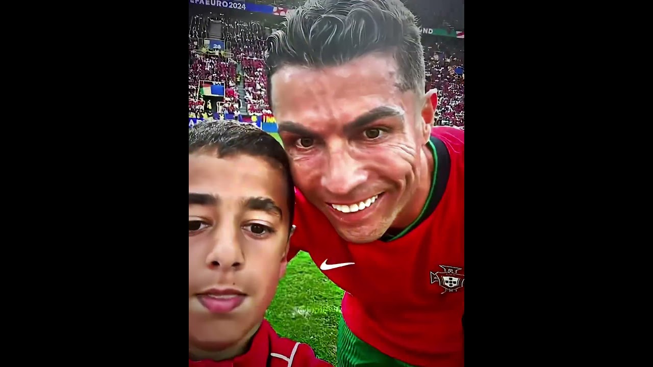 Unforgettable Moments: Ronaldo and Fans' Heartwarming Encounters 🤍