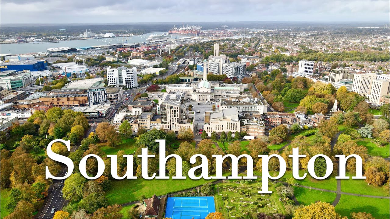 Aerial Views of Southampton in 4K 🌆