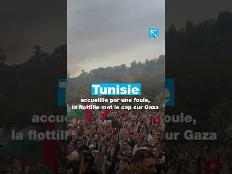 #Tunisie : accueillie par une foule, la flottille pour #Gaza met le cap sur l’enclave palestinienne