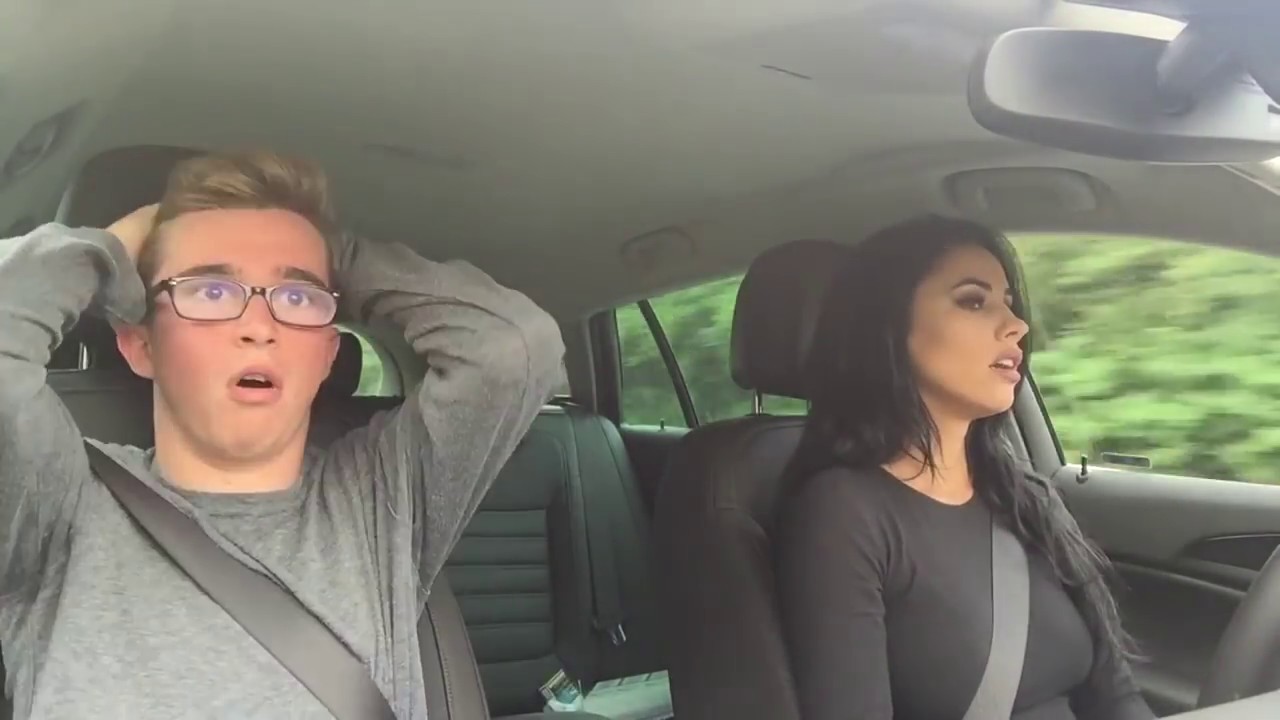 LABEEU - Petite balade en voiture 2