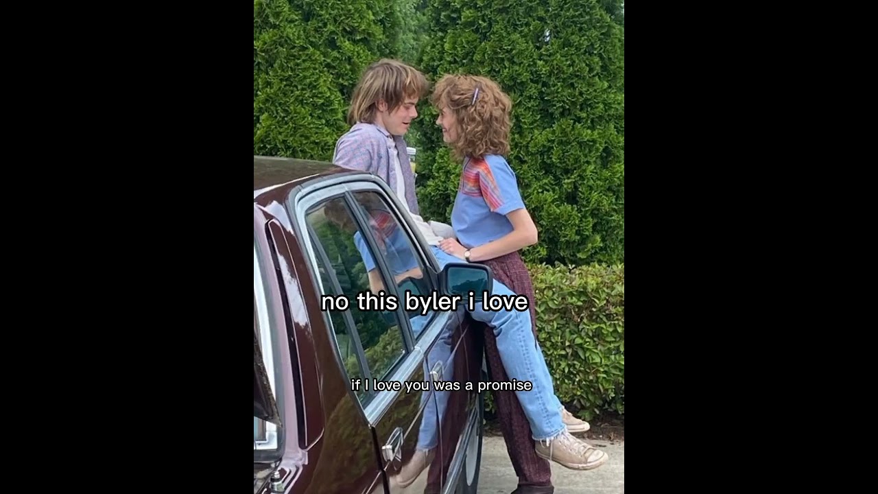 Natalia Dyer & Charlie Heaton: Inside Their Friendship & Careers 🎬