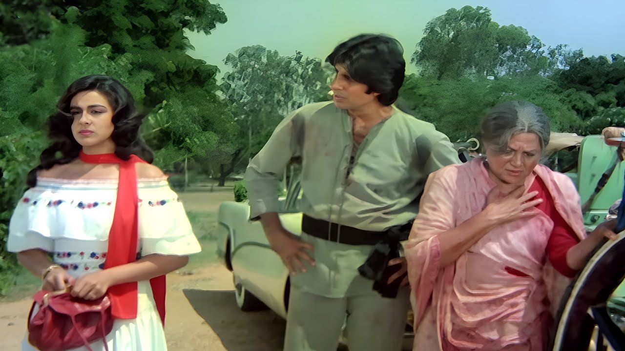 गरीब को हैरान करने वाली रानी को अमिताभ ने सिखाया सबक - Amitabh Bachchan जबरदस्त सीन | Mard Movie