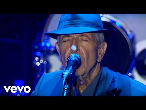 Leonard Cohen - Famous Blue Raincoat (Official Live in Dublin 2013)