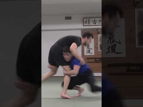 Use wrestling for street fight and bully’s #mma #takedownmoves #antrenman #takedown #wrestling