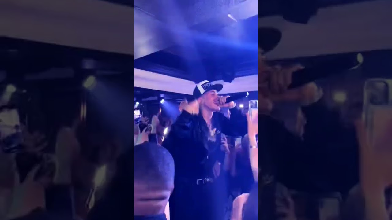 Gata Only Live Performance in Paris ๐ค