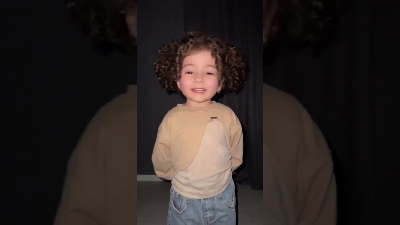 Ruby Chan's Fun & Flirty Curl Adventure! 💖 #shorts