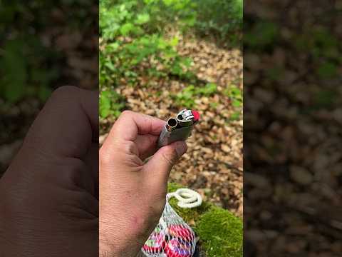 Survival Skills: Universal Fire Starter for Emergency Situations 🔥. #survival #lifehacks #camping