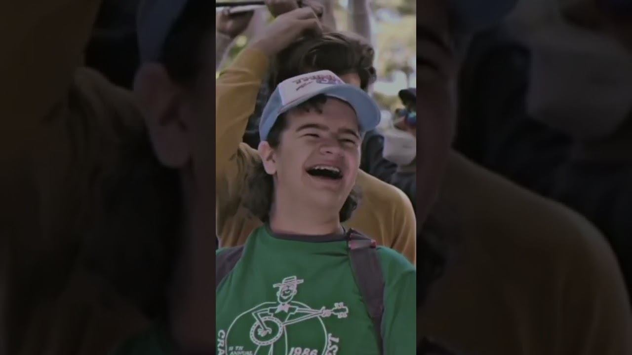 Behind the Scenes with Gaten Matarazzo on Stranger Things Season 4 🎬