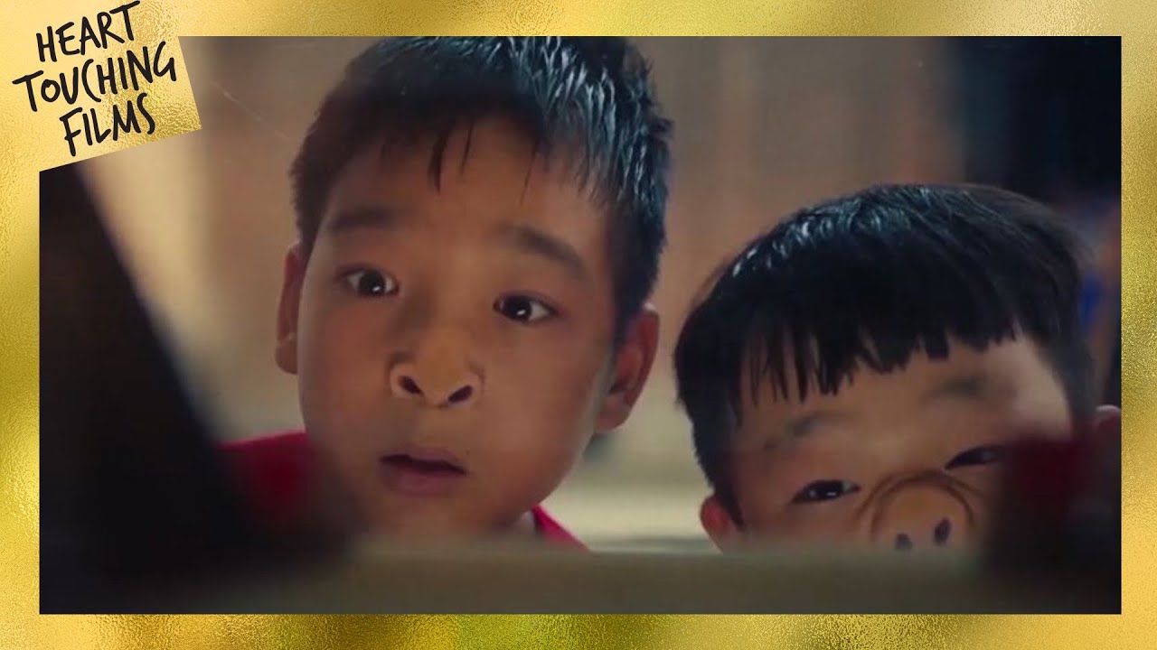 La emotiva historia de dos hermanos que ahorran dinero - Heart Touching Films