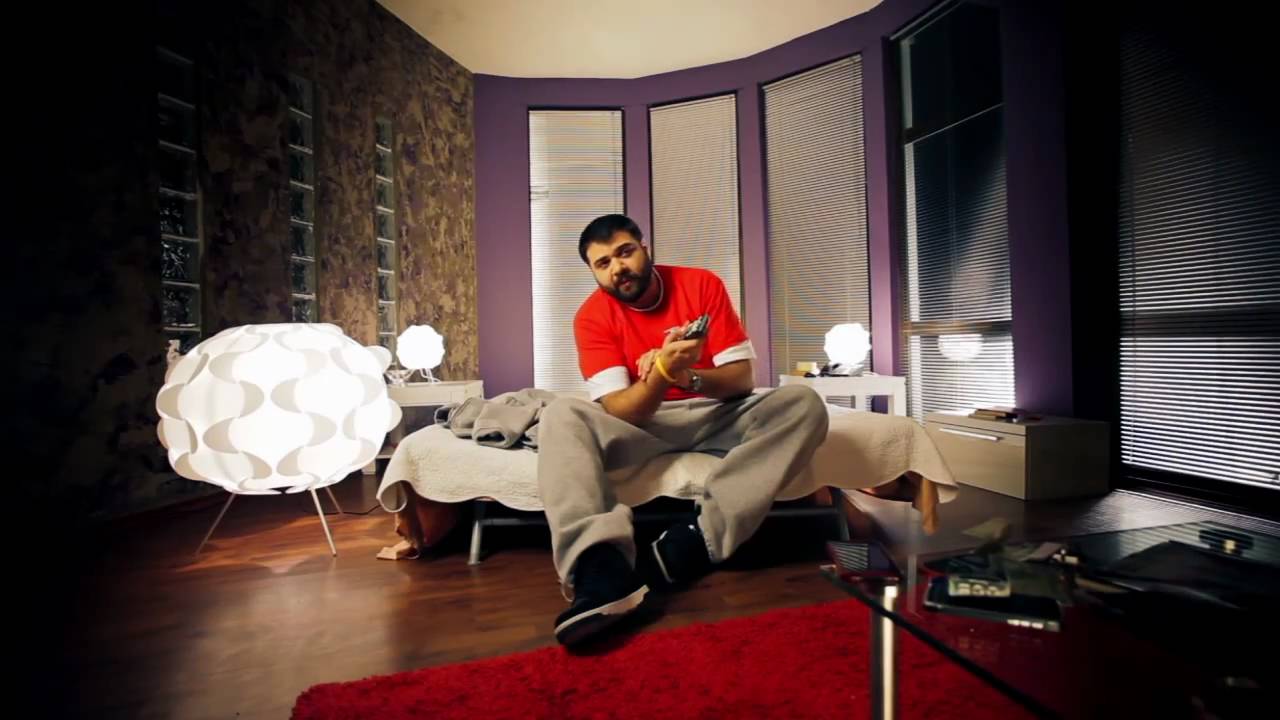 Grasu XXL - "Da-te mai asa" (videoclip)