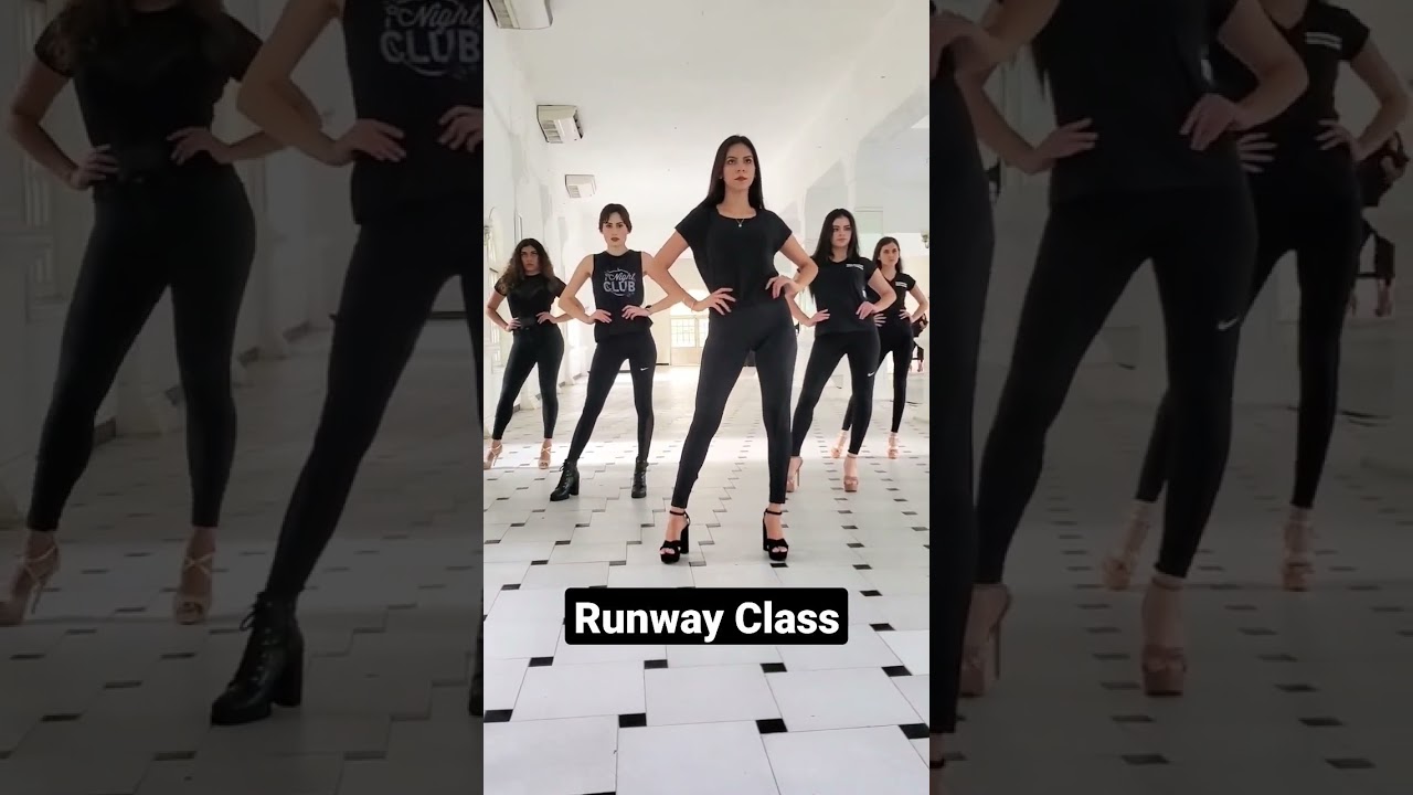 Runway Walk Modeling Class π