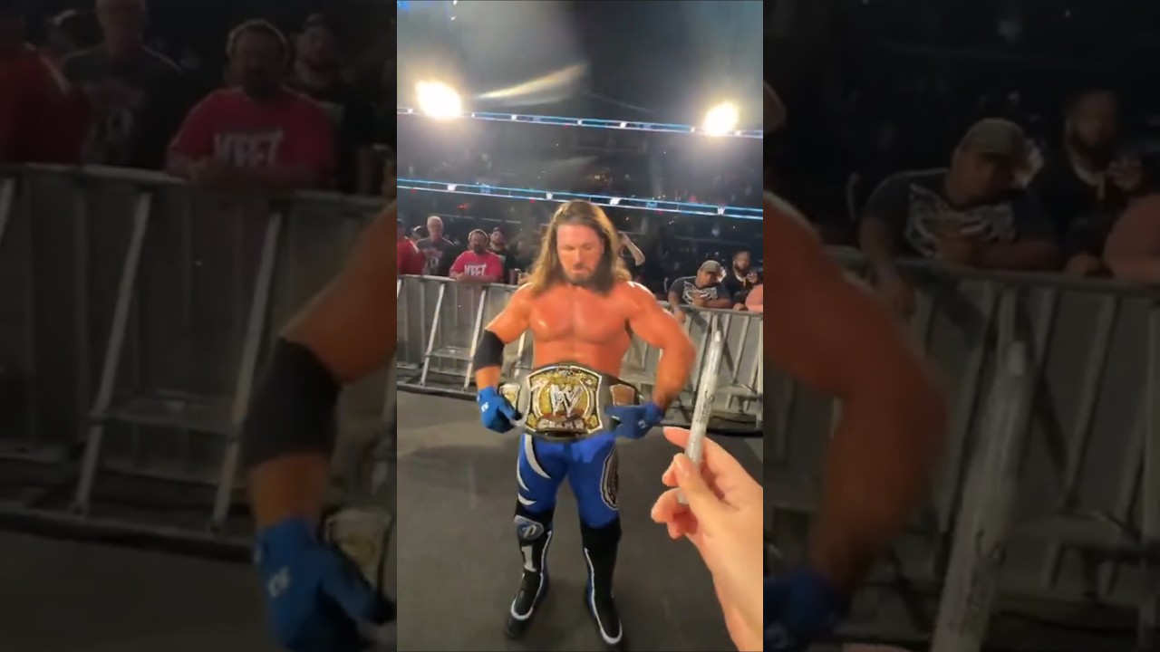 AJ Styles with Spinner WWE Title at SmackDown! 🏆