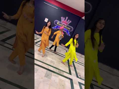 Maa da Ladla bigad gya ♥️😅🥰 #kingamiteshdanceacademy #maadaladla  #pratapgarh  #youtubeshorts