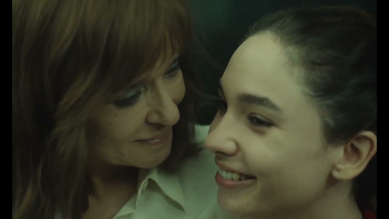FUORI di Mario Martone (2025) - Clip 'Metro' 🎬