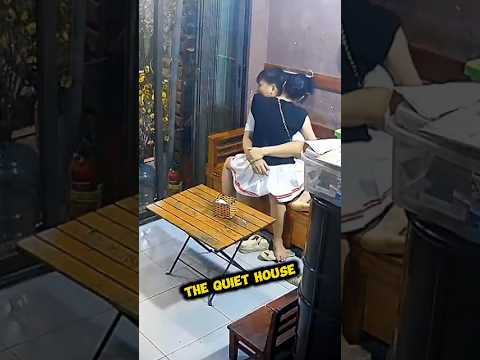 The affection between this couple didn’t last long 🤣