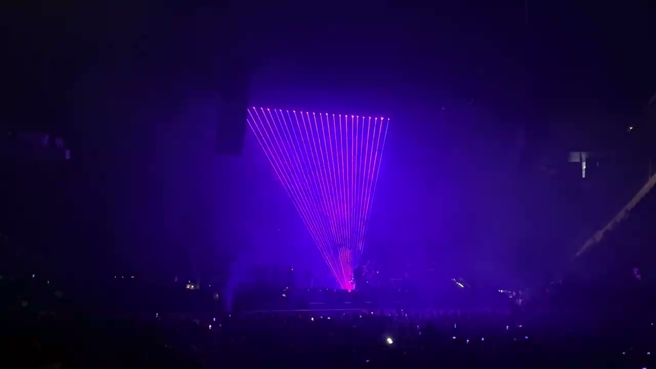 David Gilmour - Sorrow (Live at Intuit Dome) 10.25.24