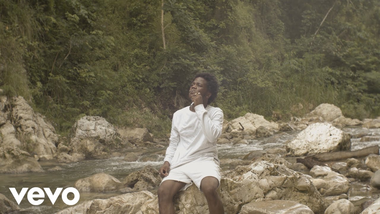 Jahshii's 'Life Lessons' Official Music Video 🎶 | Inspiring Reggae Vibes