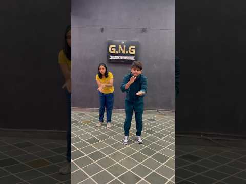 Podi RotiЁЯлУ#dance #rajasthani #trending #marwadi #tadka #marwadisong #roti #old #viralvideo #comment