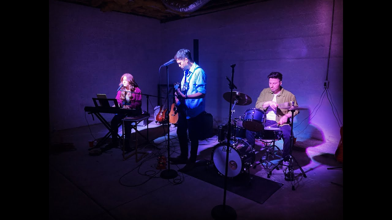 Grunge Harmony Summer Show 🎸