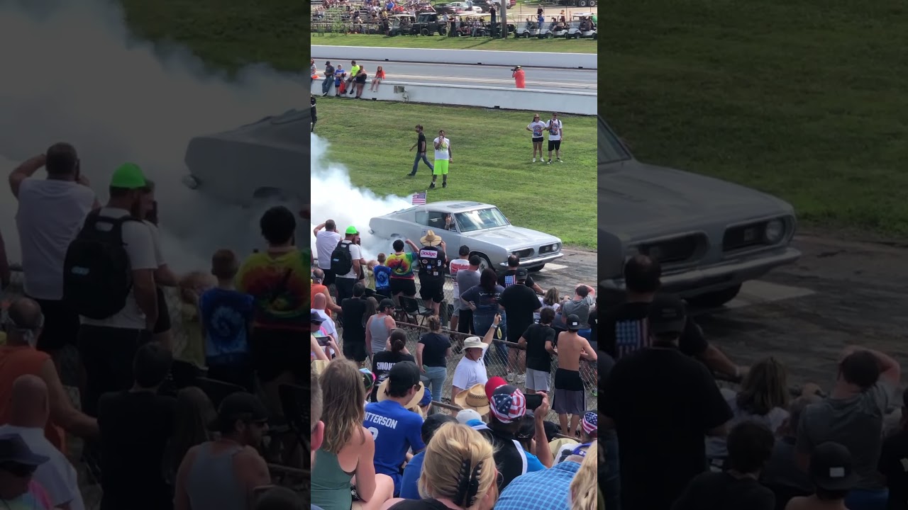 Barracuda Burnout @Mopar Nationals 2024