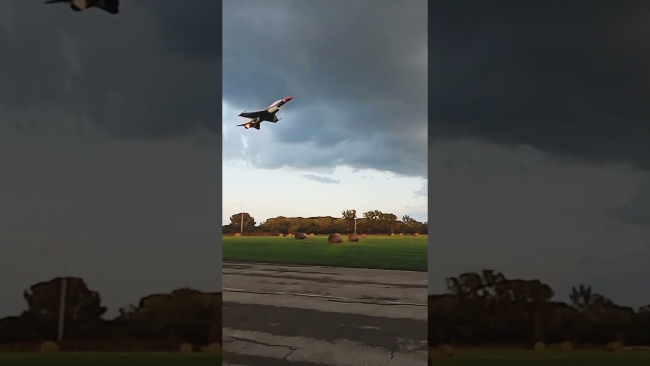 Spectacular High Alpha Pass with the E-Flite F-16 70mm Thunderbird ✈️