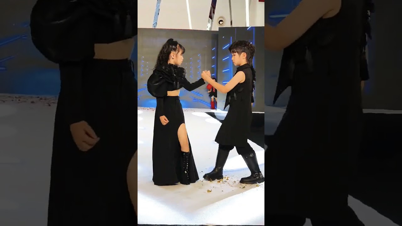 Chinese Fashion Show: Girls & Boys Walk | Shorts 🇨🇳