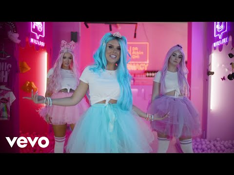 Dolly Style - BAM BAM