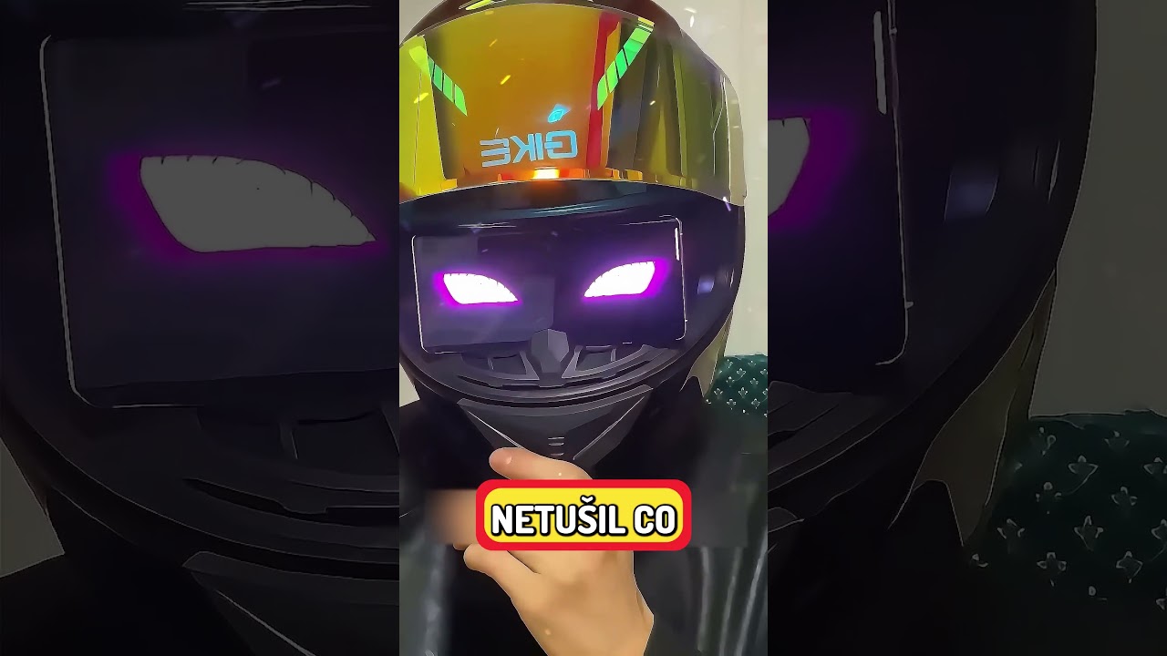 Neuvěřitelná proměna: Tato helma změnila barvu očí! 👀