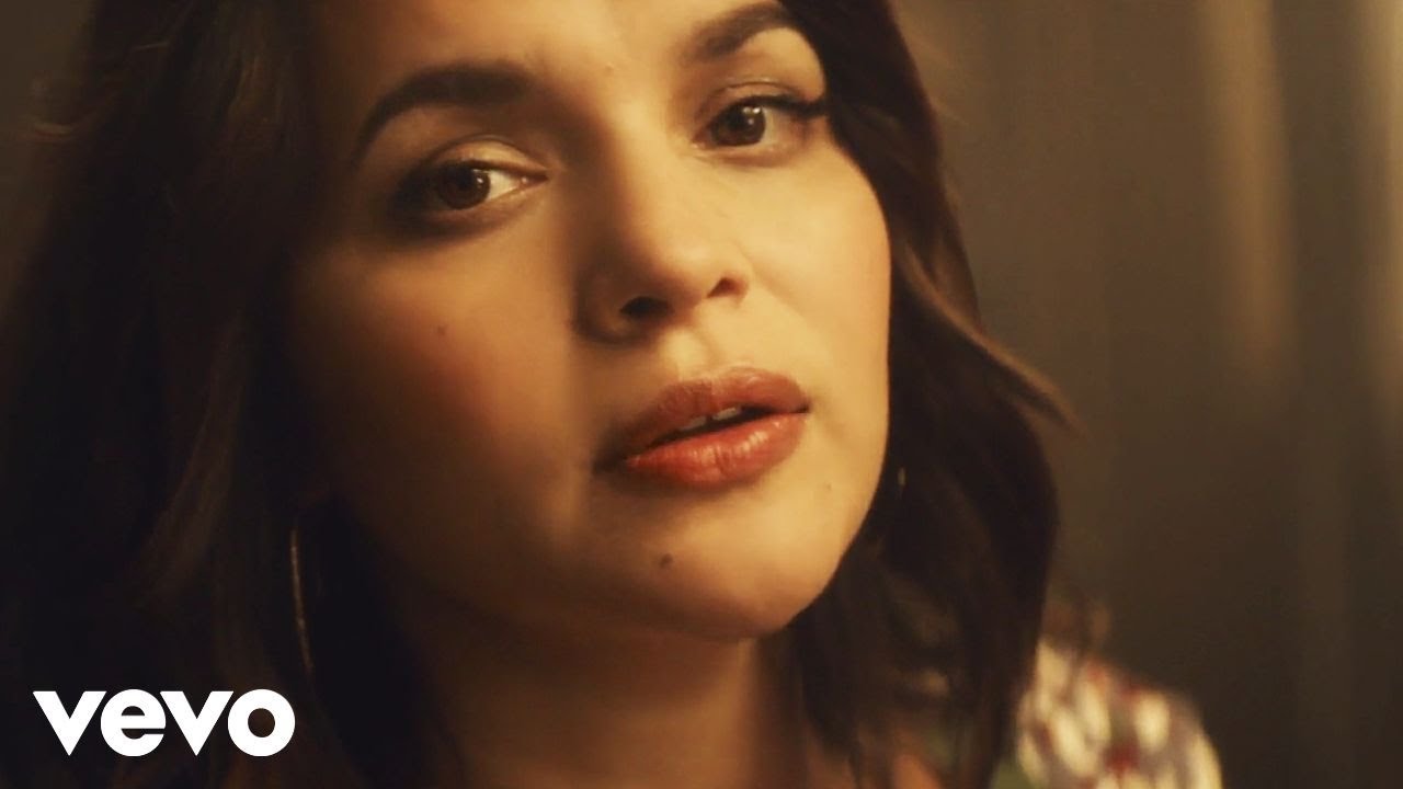 Norah Jones - Carry On